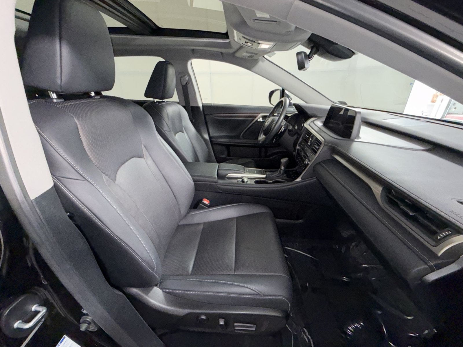 Used 2022 Lexus RX 350 AWD w/ Premium Package image 26