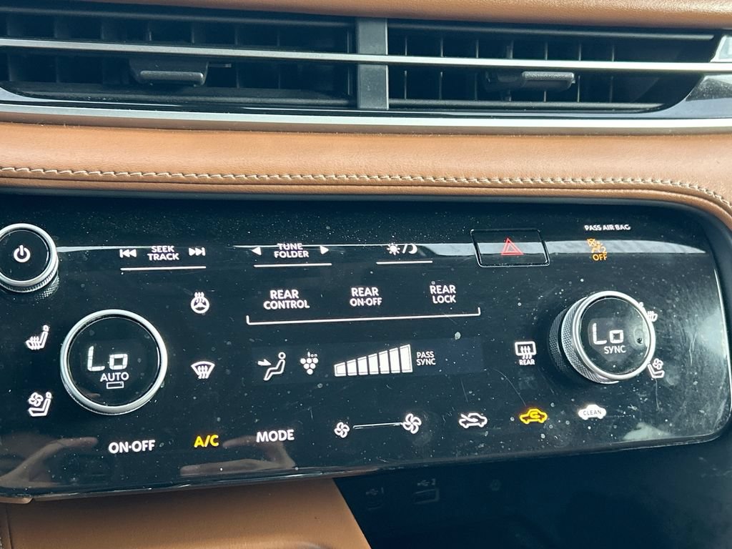 Used 2023 INFINITI QX60 Sensory w/ Vision Package AWD/4WD image 20