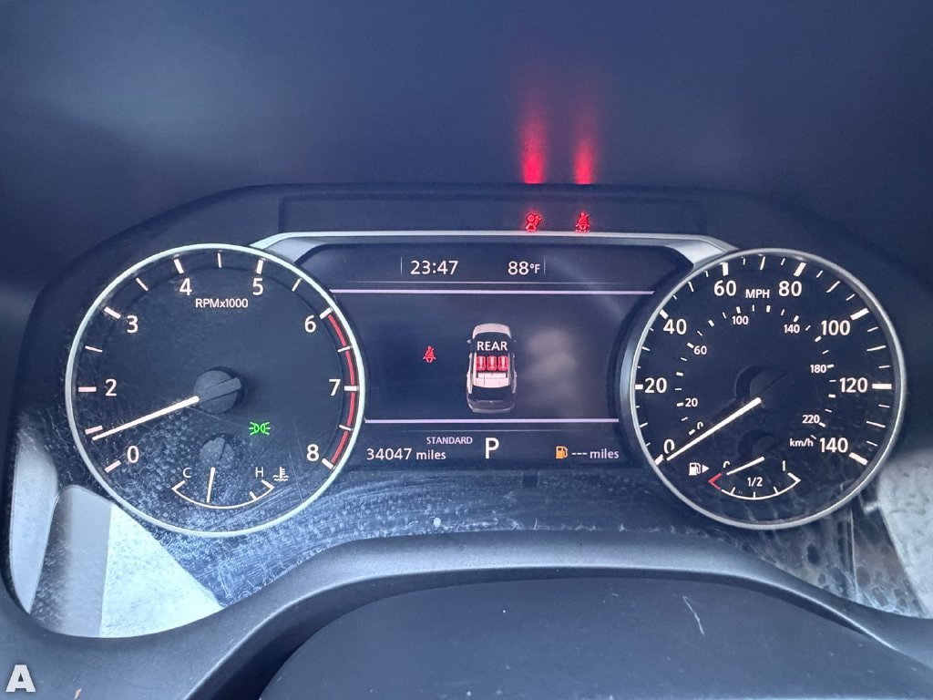 Used 2025 Nissan Rogue SV FWD image 20
