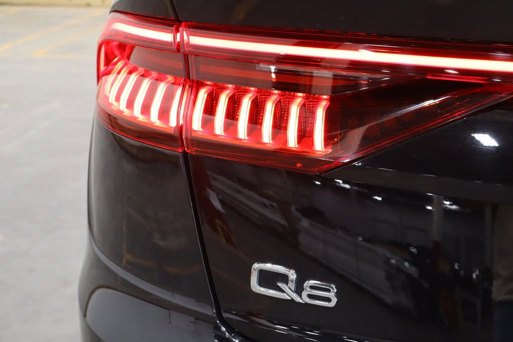 Used 2019 Audi Q8 Premium Plus image 45