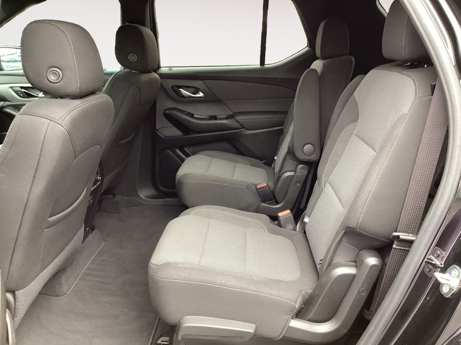 Certified 2023 Chevrolet Traverse LT image 28