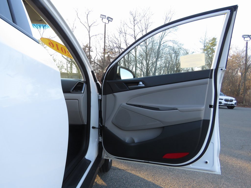 Used 2016 Hyundai Tucson SE w/ Option Group 02 image 12