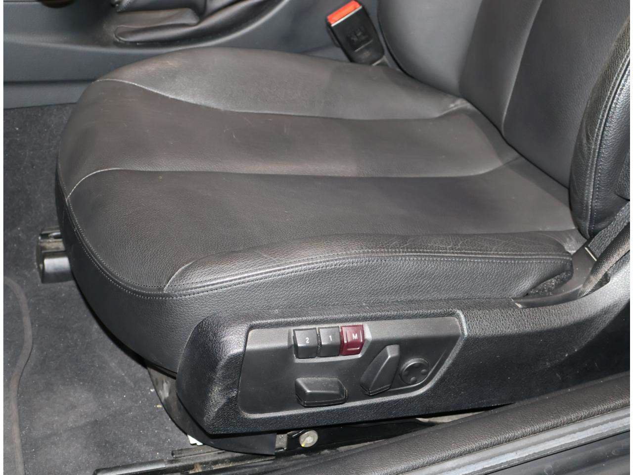 Used 2014 BMW 428i Convertible RWD image 17