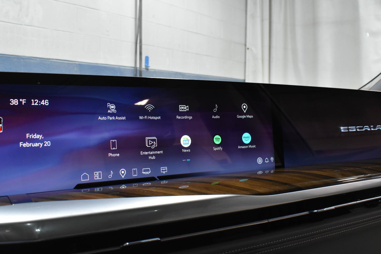 New 2026 Cadillac Escalade Platinum Sport w/ LPO, ONYX Package image 8