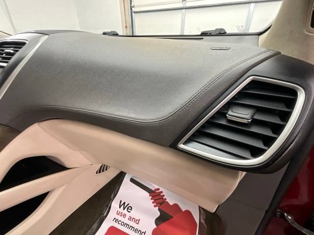 Used 2017 Lincoln MKX Select w/ Select Plus Package FWD image 14