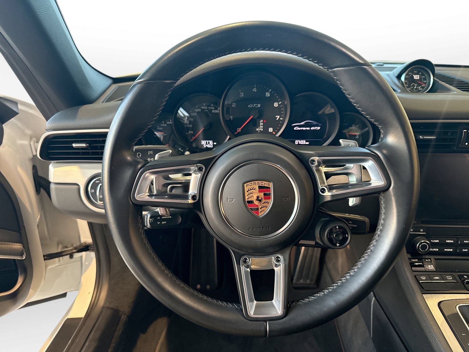 Used 2017 Porsche 911 Carrera GTS RWD image 12
