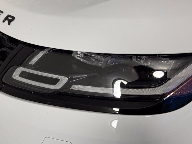 Used 2023 Land Rover Range Rover Velar R-Dynamic S AWD/4WD image 12