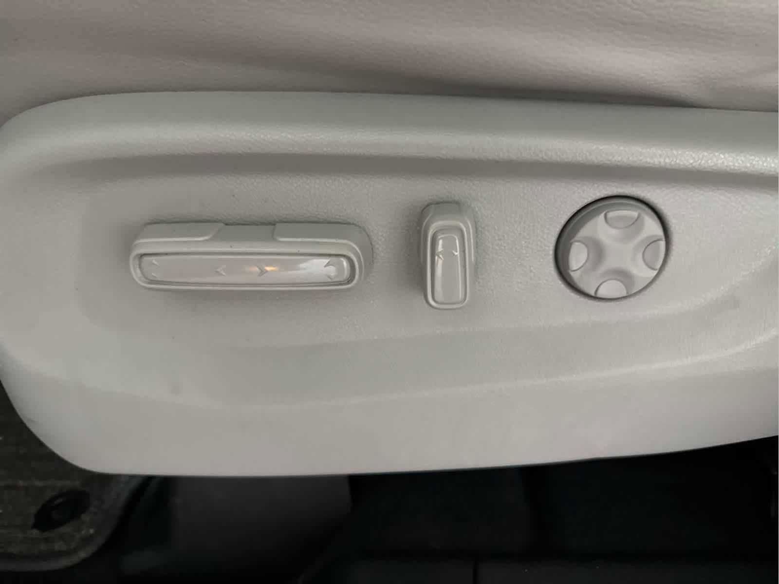 Used 2024 Honda Odyssey EX-L image 12