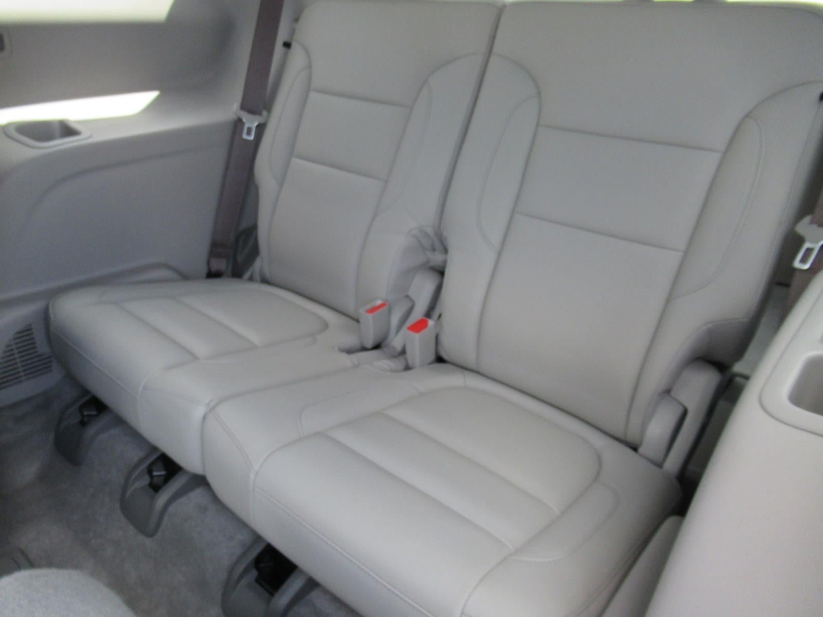 Used 2019 GMC Acadia SLT FWD image 37