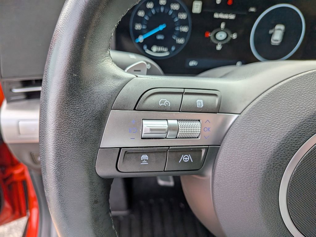 Used 2024 Hyundai Kona Limited image 17