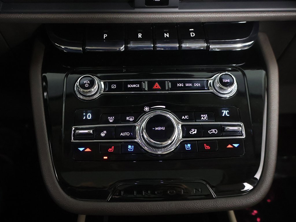 Used 2020 Lincoln Corsair AWD w/ Premium Package image 49