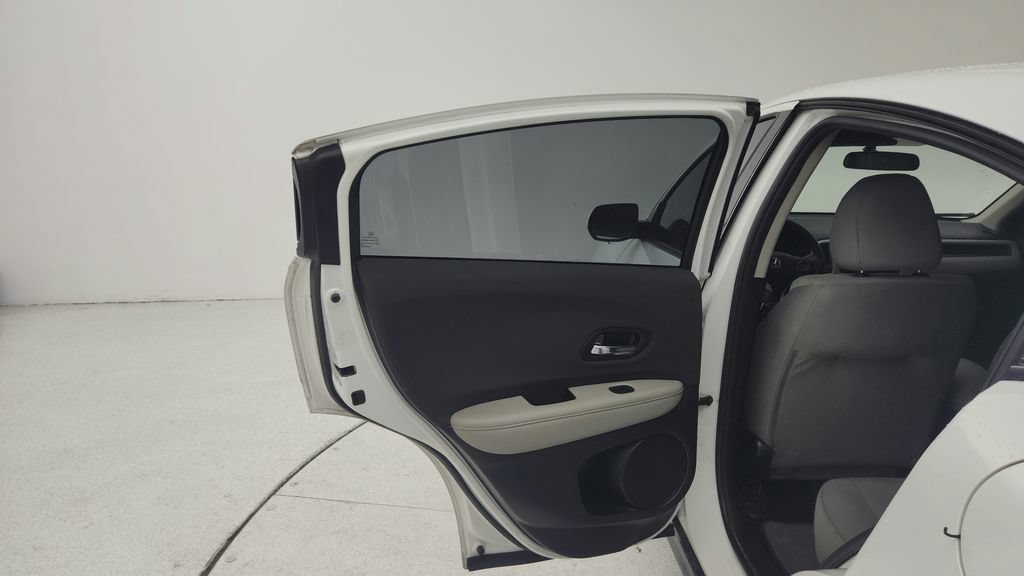 Used 2019 Honda HR-V LX image 21
