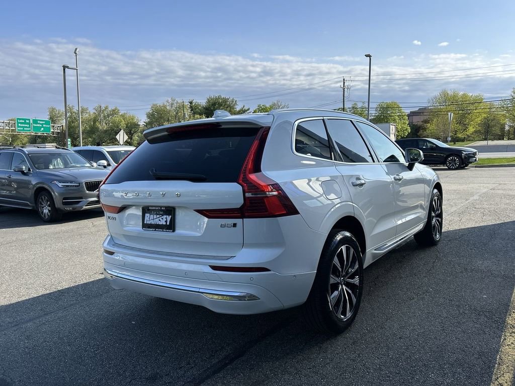 Used 2023 Volvo XC60 B5 Plus w/ Climate Package AWD/4WD image 8