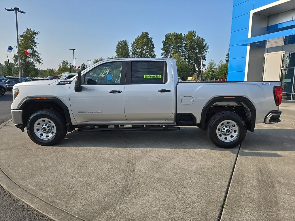 Used 2022 GMC Sierra 3500 Pro image 2