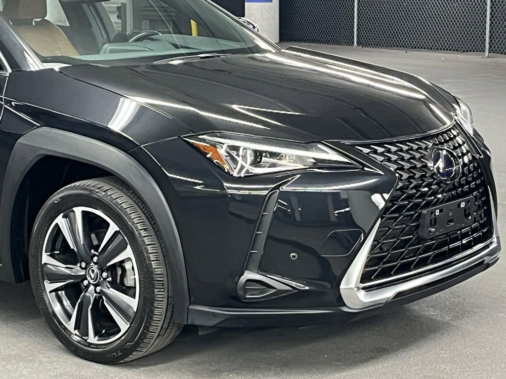 Used 2022 Lexus UX 250h 250h Base w/ Accessory Package (Z1) image 41