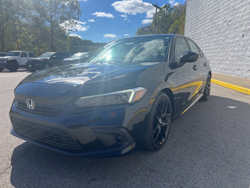 Used 2023 Honda Civic Sport image 6