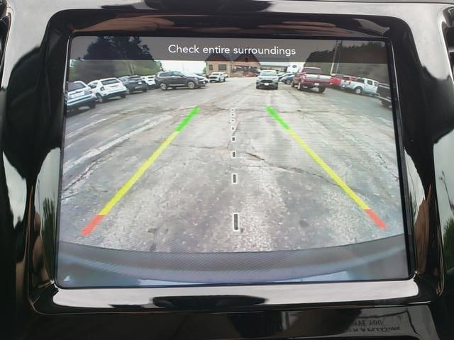 Used 2021 Jeep Cherokee Limited w/ Trailer Tow Group AWD/4WD image 24