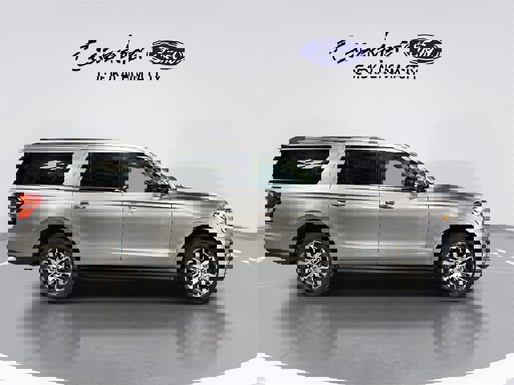 Used 2024 Ford Expedition Max Limited image 9
