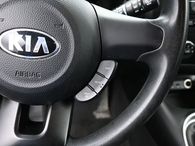 Used 2015 Kia Soul image 17