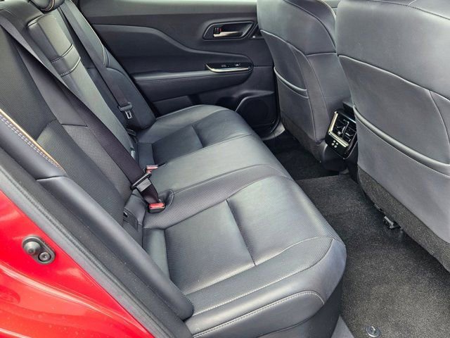 Used 2024 Toyota Crown Limited image 30