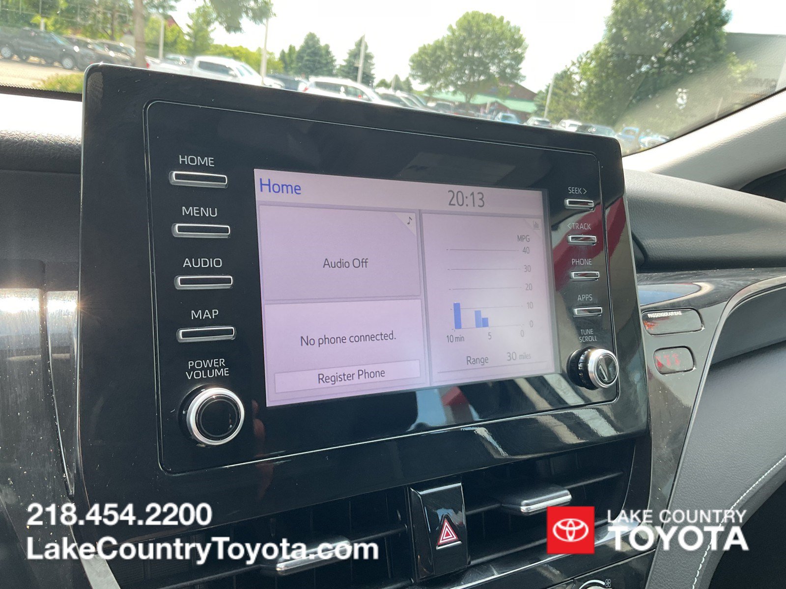 Used 2024 Toyota Camry SE FWD image 26