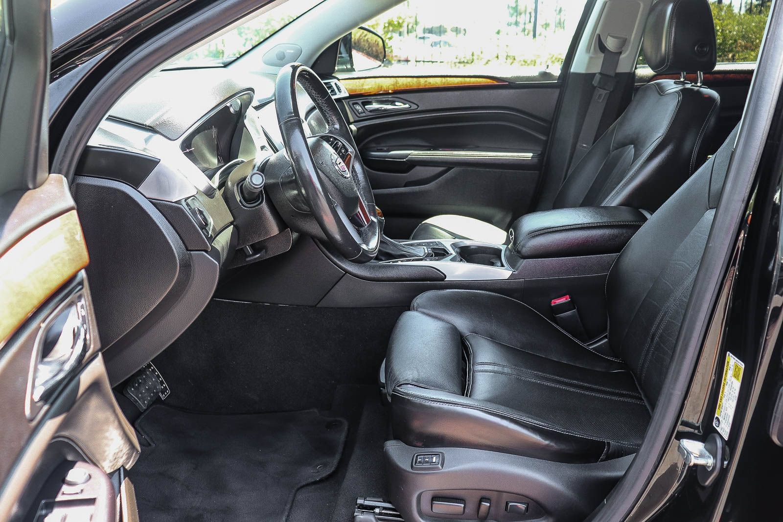 Used 2013 Cadillac SRX Premium FWD image 22