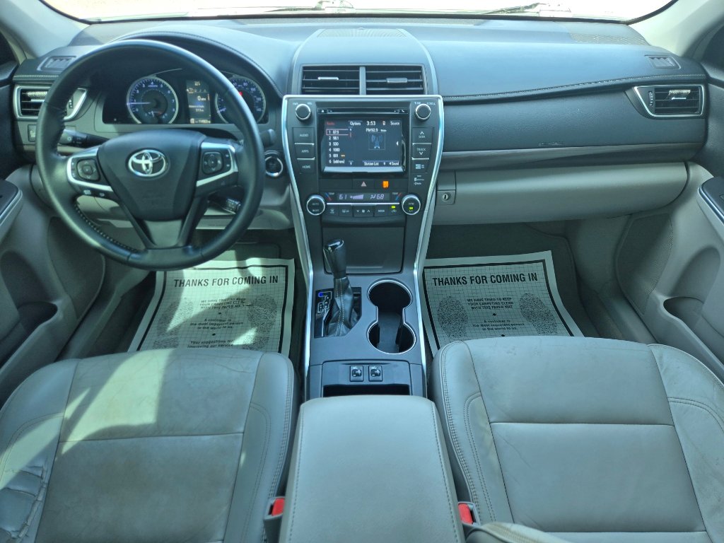 Used 2015 Toyota Camry XLE w/ Moonroof Package image 15