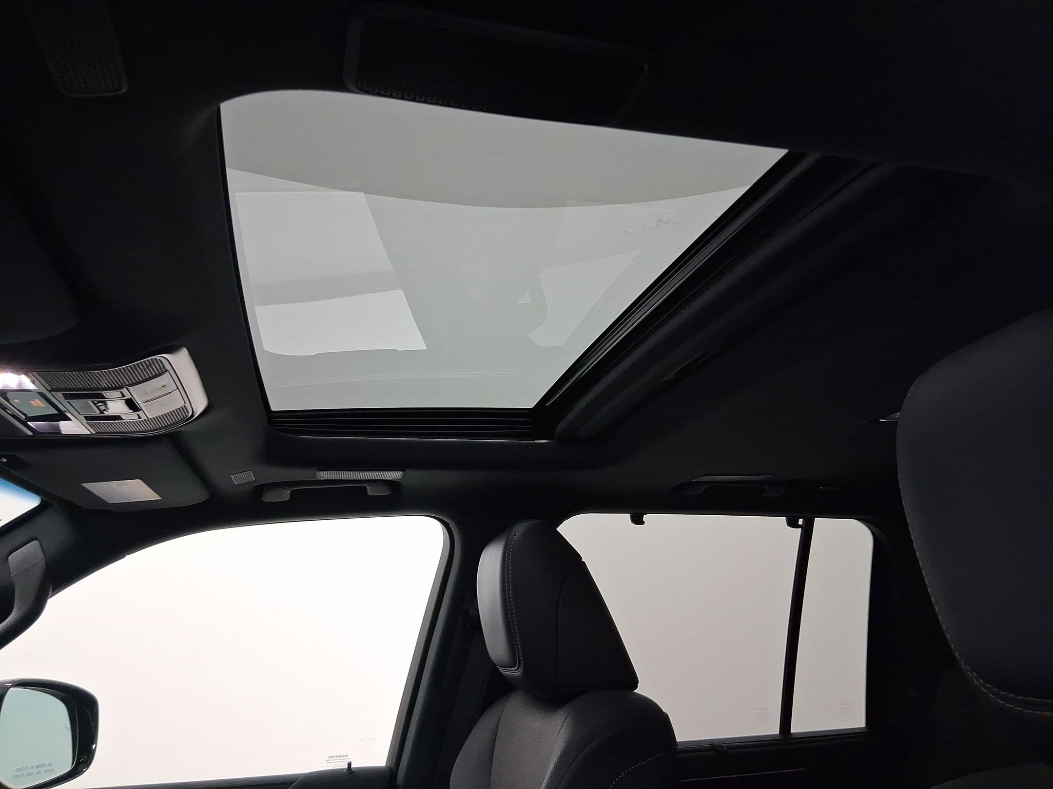 Certified 2025 Lexus LX 600 4WD w/ Luxury Package image 14