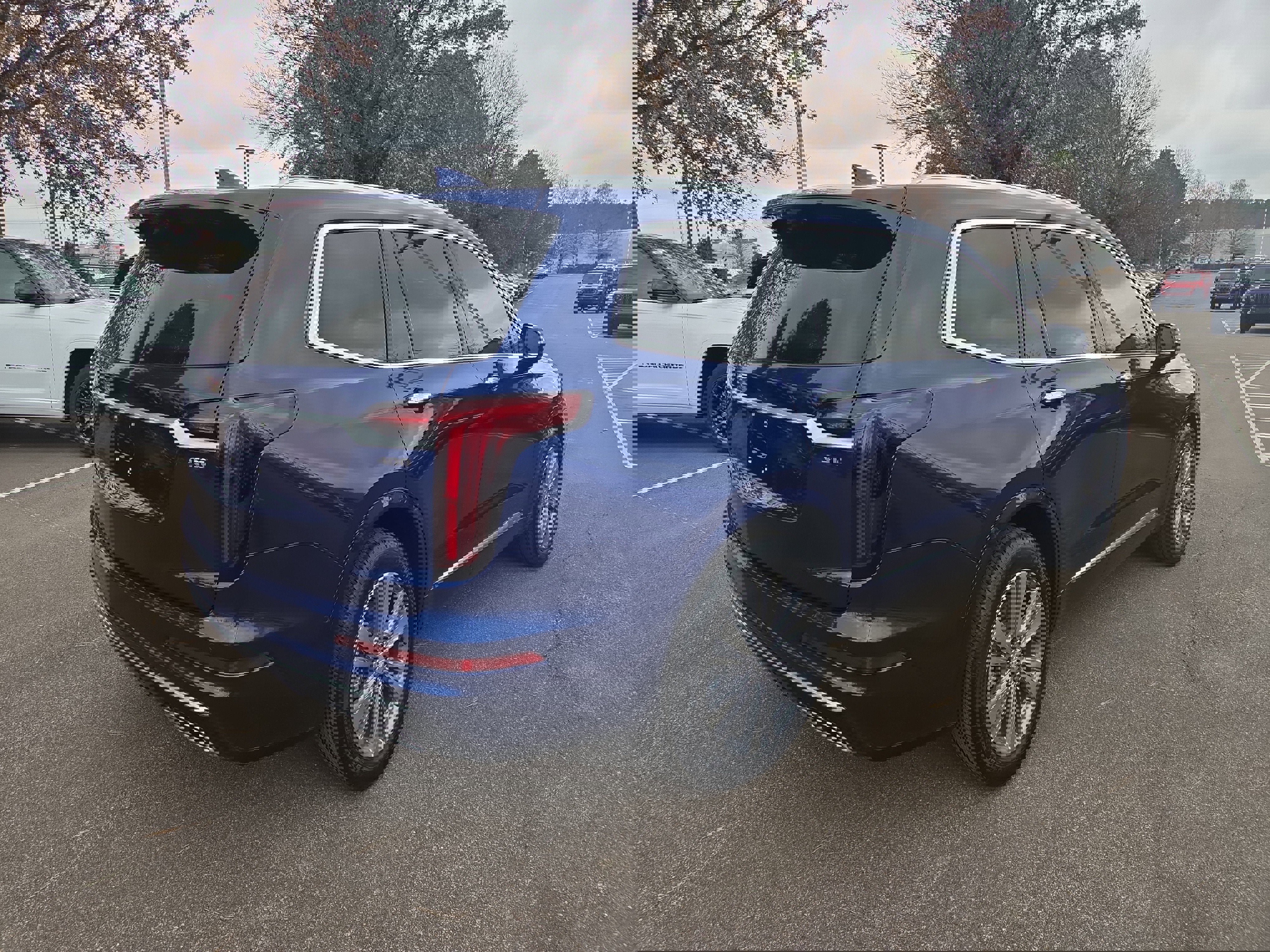 Used 2025 Cadillac XT6 Premium Luxury w/ Technology Package image 5