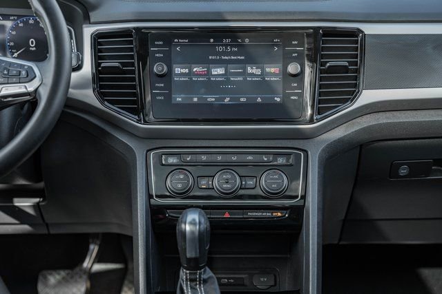 Used 2021 Volkswagen Atlas Cross Sport SEL image 23