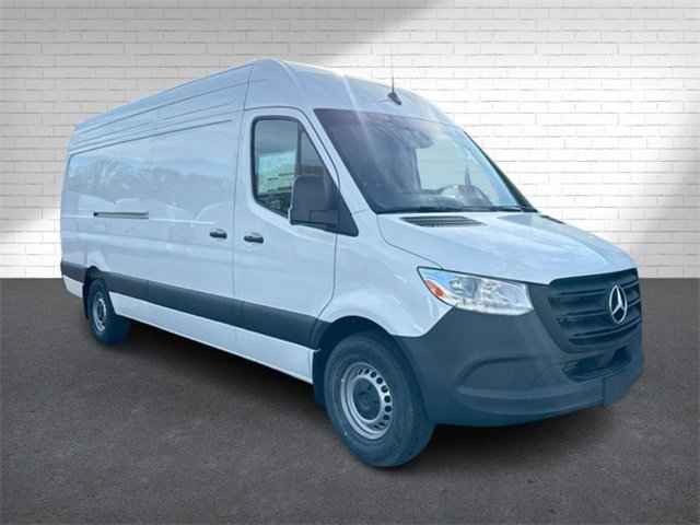 New 2025 Mercedes-Benz Sprinter 2500