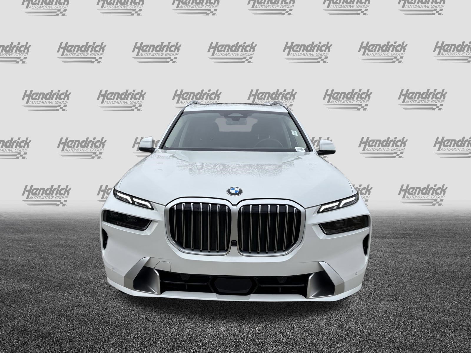 Certified 2026 BMW X7 xDrive40i image 3