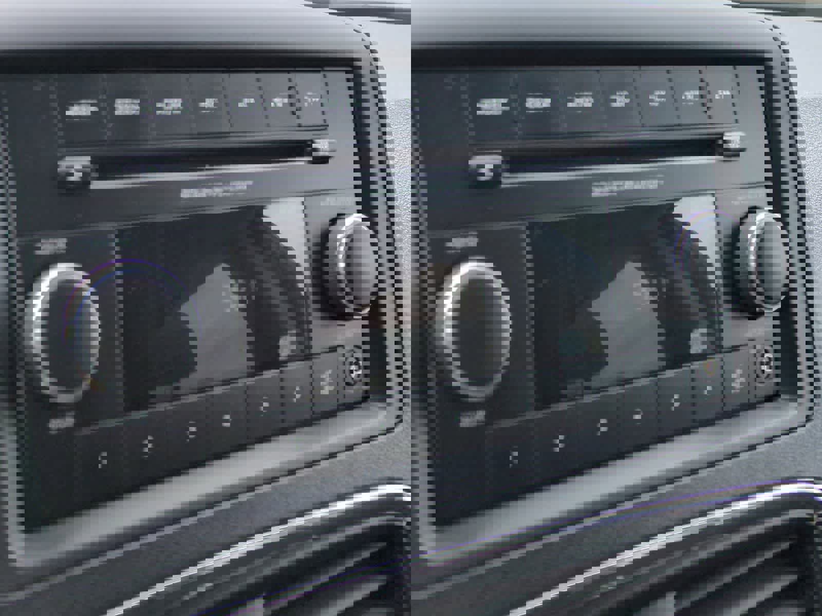 Used 2013 Dodge Grand Caravan SXT image 29