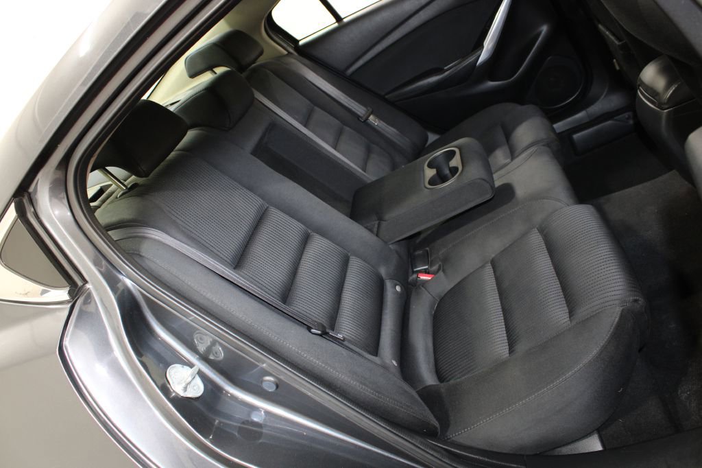 Used 2015 MAZDA MAZDA6 Sport FWD image 17