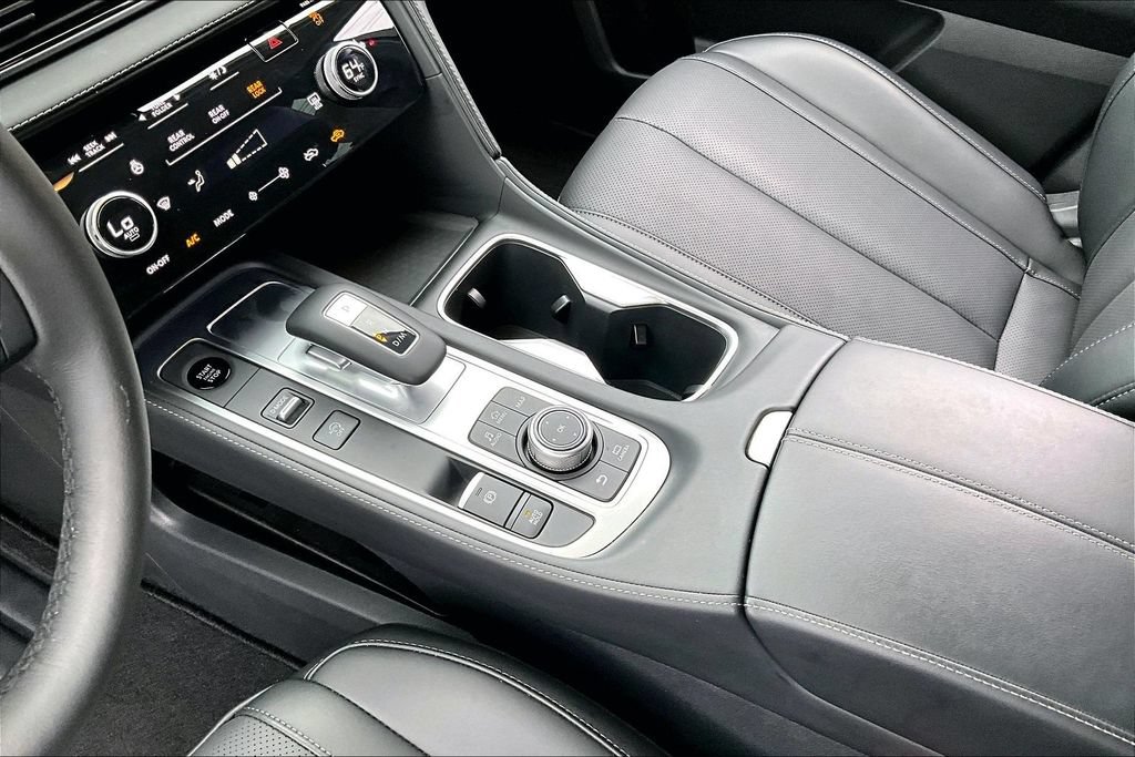 Certified 2026 INFINITI QX60 Pure FWD image 19