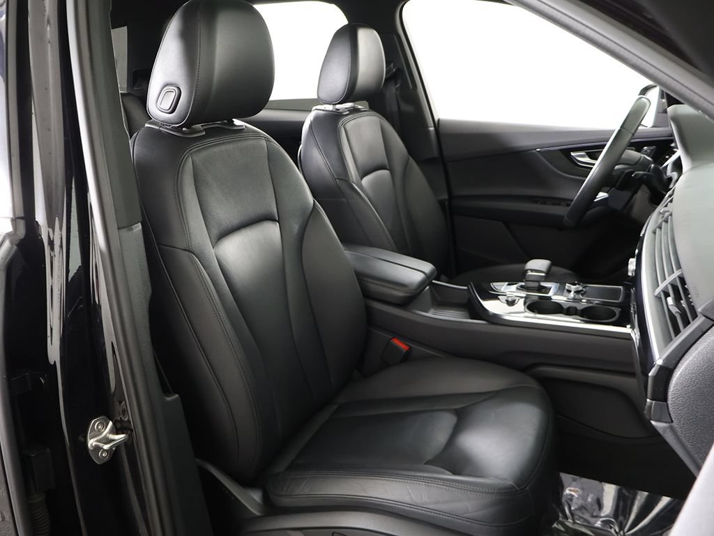Used 2018 Audi Q7 3.0T Premium Plus AWD/4WD image 35