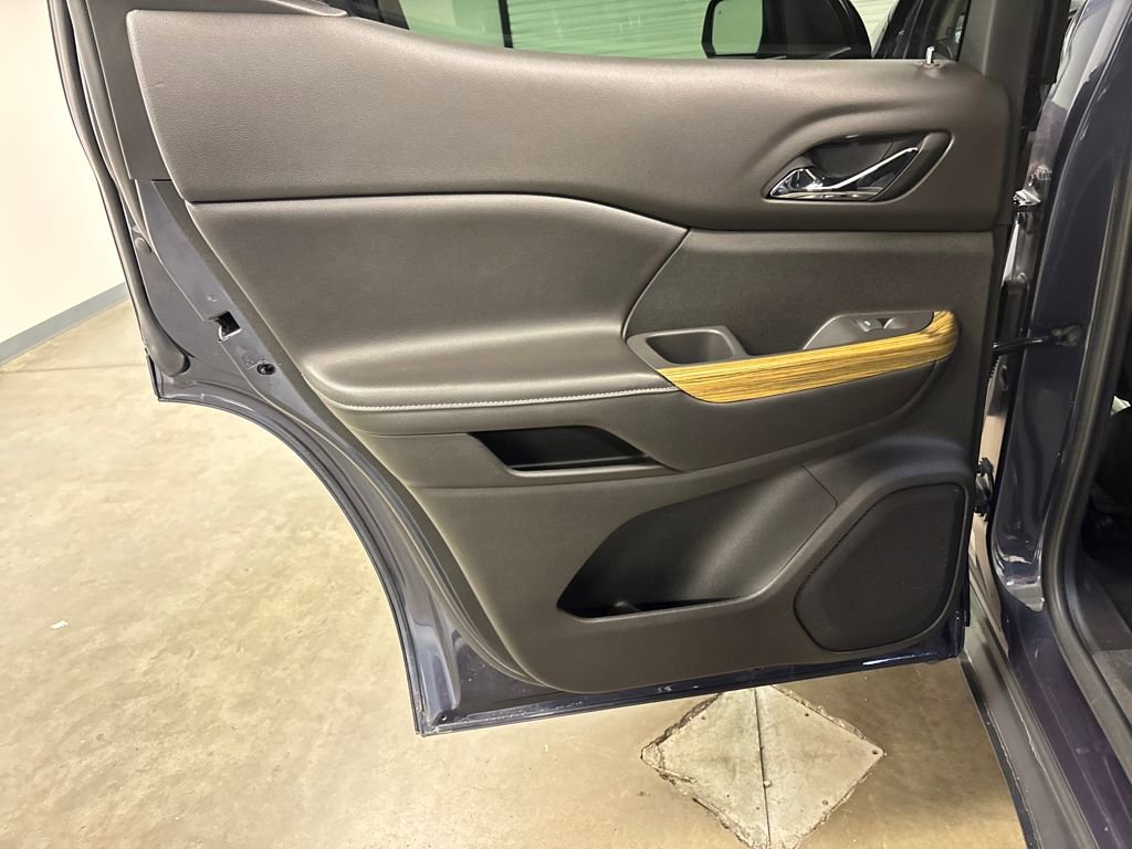 Certified 2019 GMC Acadia Denali image 29