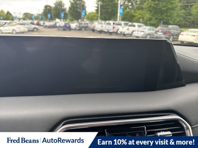 New 2025 Nissan Armada SL image 14