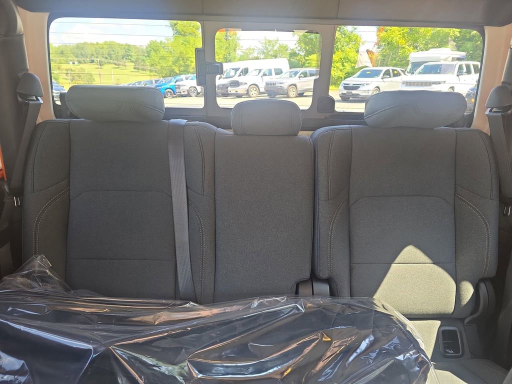 New 2025 Jeep Gladiator Sport image 24