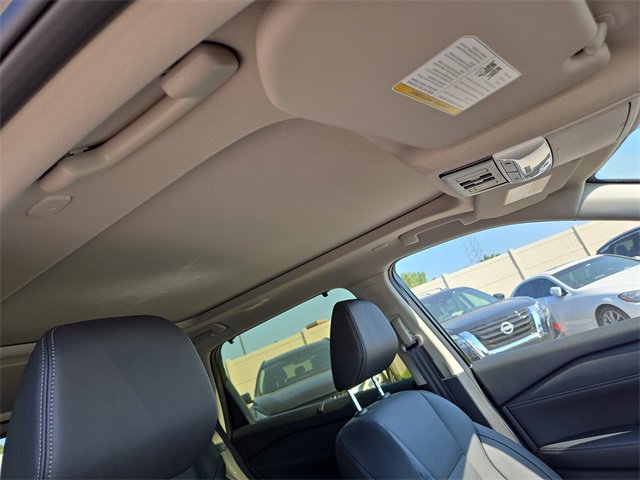 New 2026 Nissan Rogue Platinum w/ Platinum Premium Package image 16