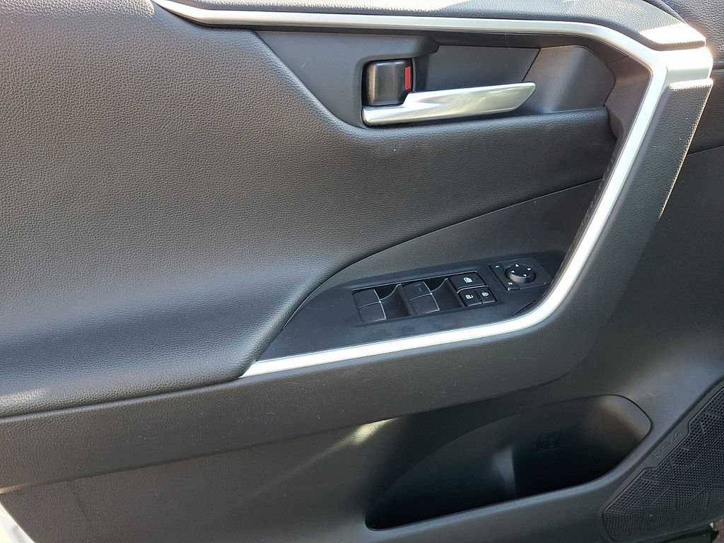 Certified 2021 Toyota RAV4 XSE AWD/4WD image 13