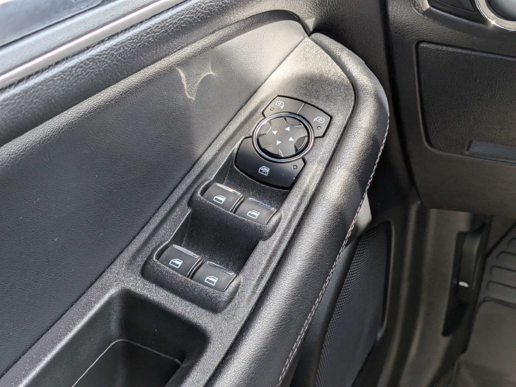Used 2024 Ford Edge SEL w/ Convenience Package AWD/4WD image 19