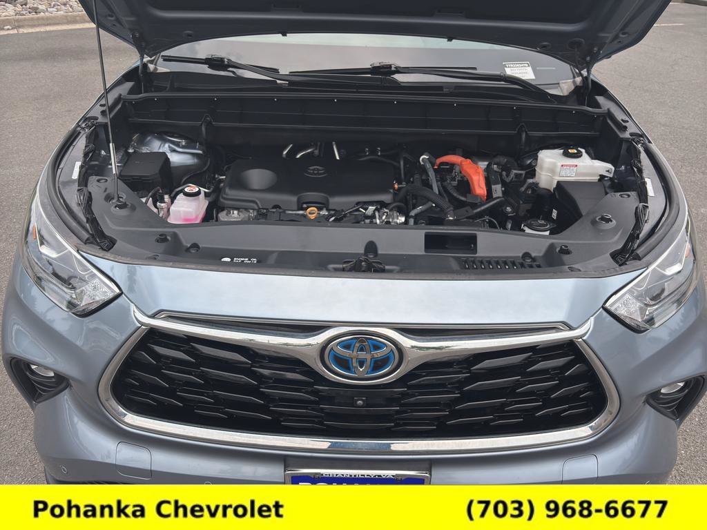 Used 2023 Toyota Highlander Platinum AWD/4WD image 34