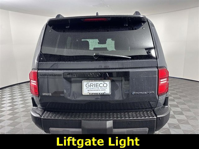 Used 2025 Toyota Land Cruiser image 6