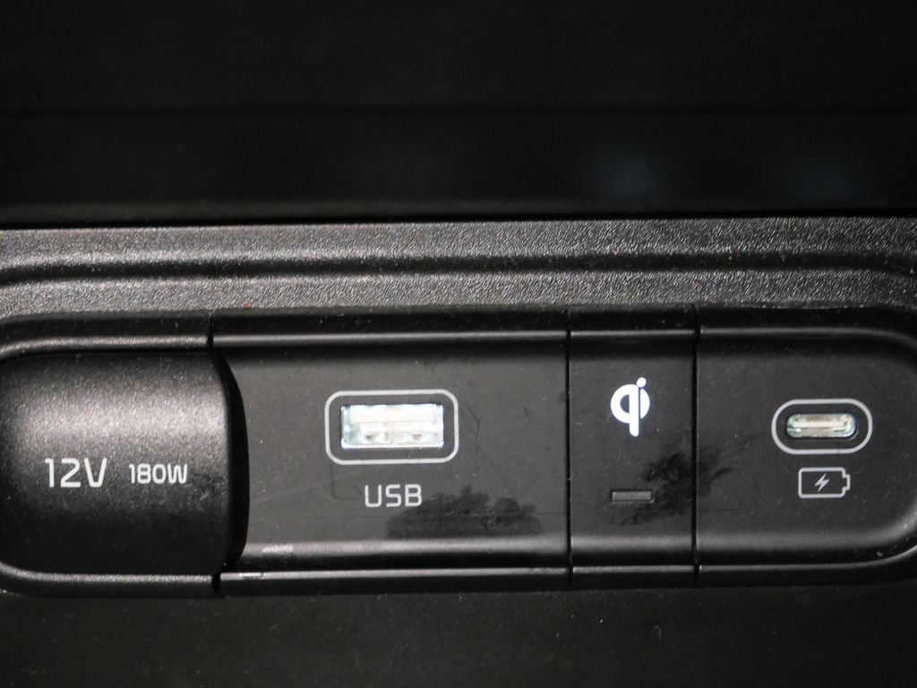 Used 2023 Kia Sportage EX AWD/4WD image 19
