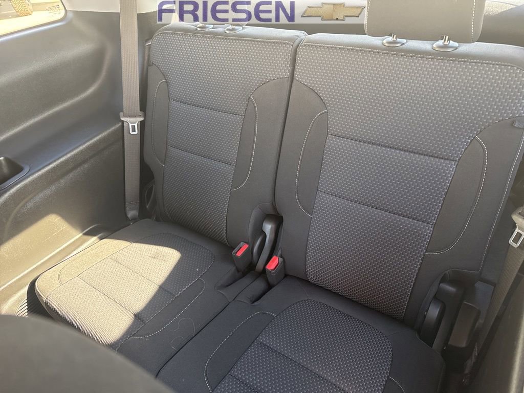 Used 2023 GMC Acadia SLE w/ Driver Convenience Package image 24