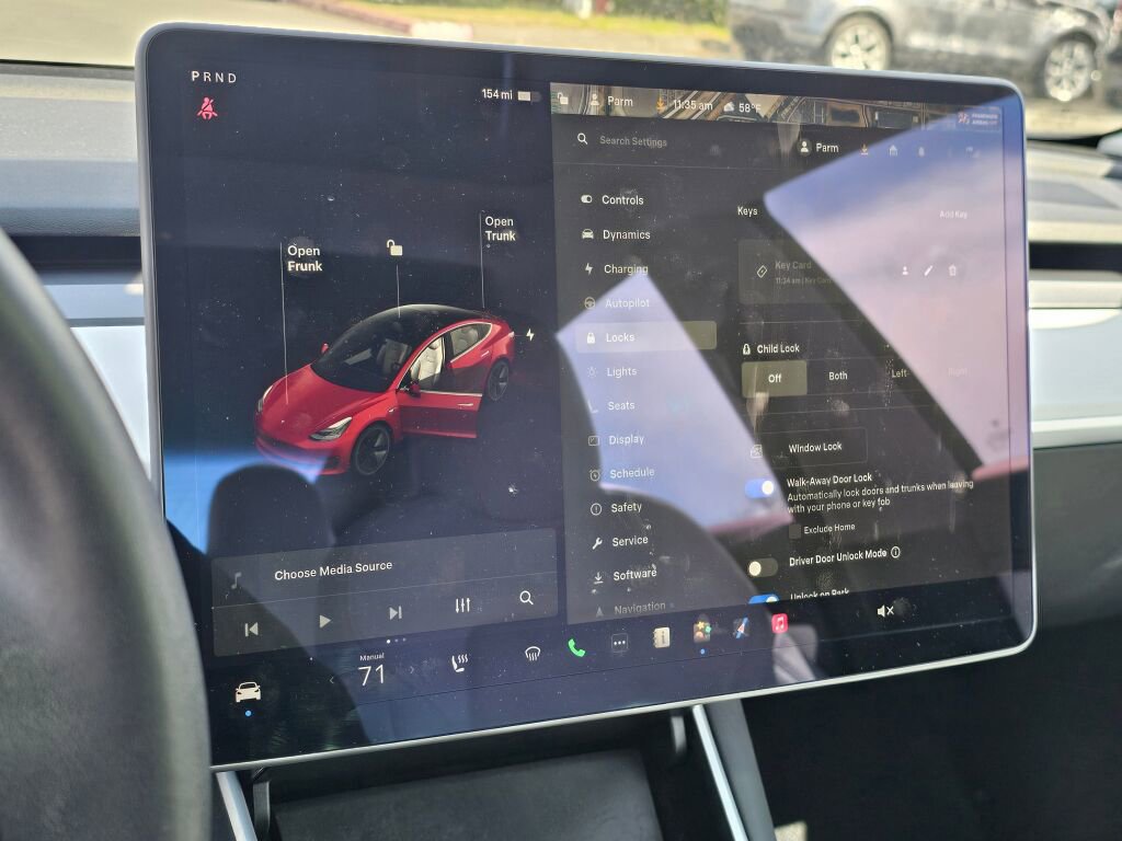 Used 2019 Tesla Model 3 Long Range image 32