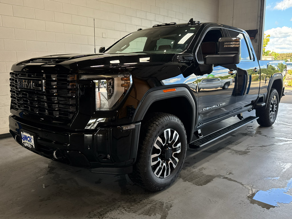 New 2026 GMC Sierra 2500 Denali Ultimate AWD/4WD image 13
