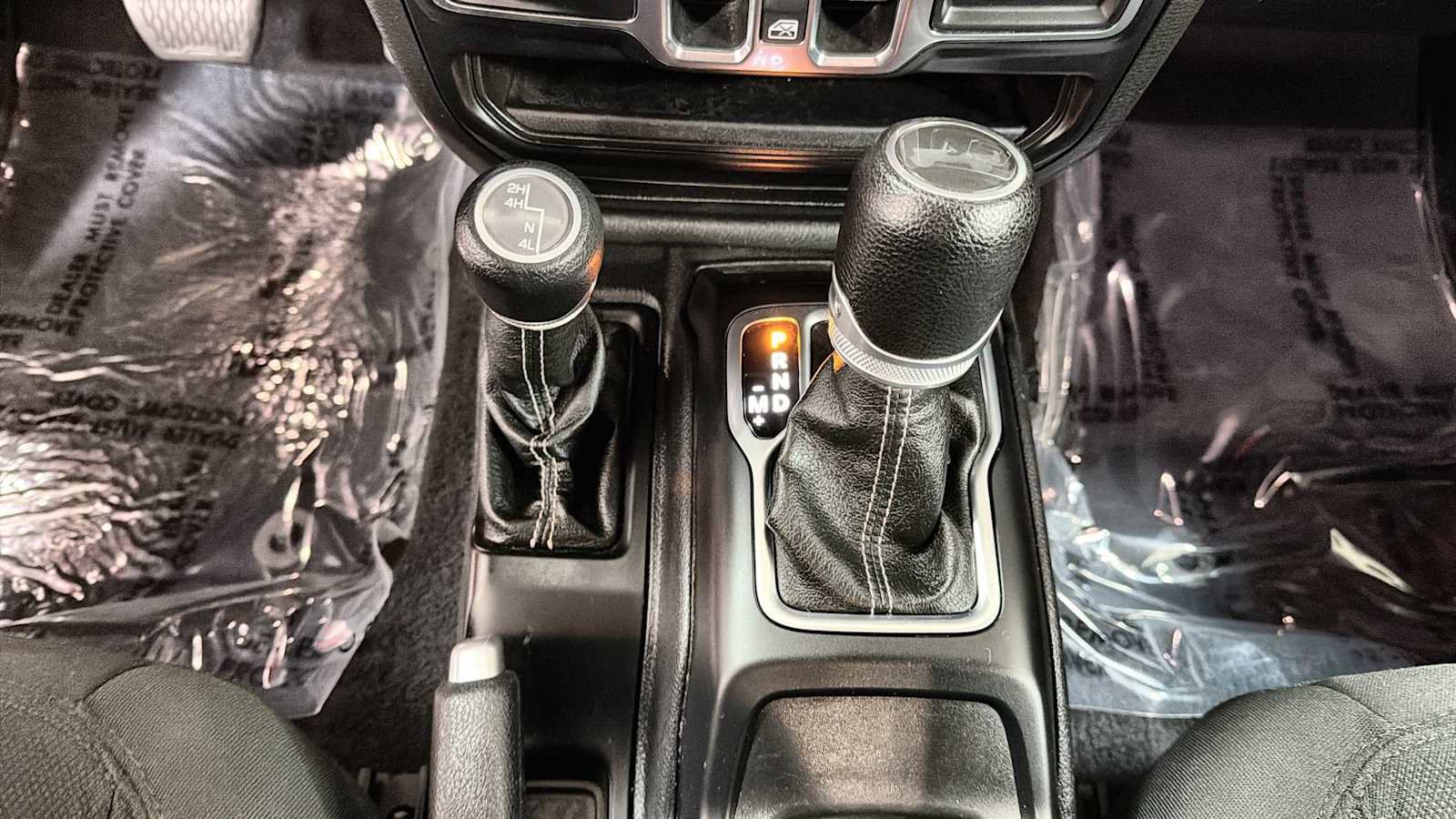 Used 2021 Jeep Wrangler Unlimited Sahara image 21