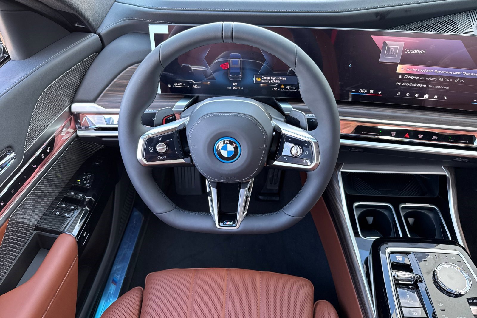 New 2026 BMW 750e xDrive image 26